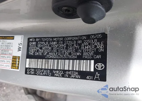 2005 Toyota Prius from USA, damaged, VIN JTDKB20U353078084